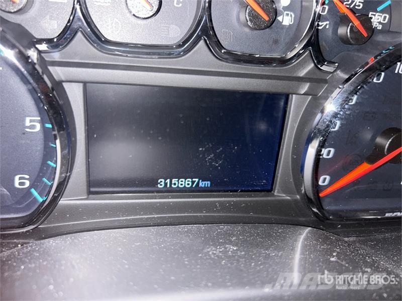 GMC Yukon SLT 4x4 SUV Otomobiller