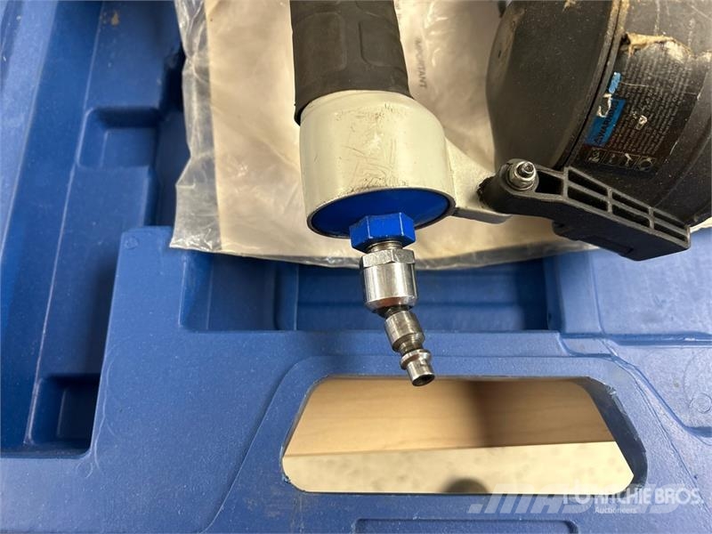 Grainger CR3145 Nailer Andre komponenter