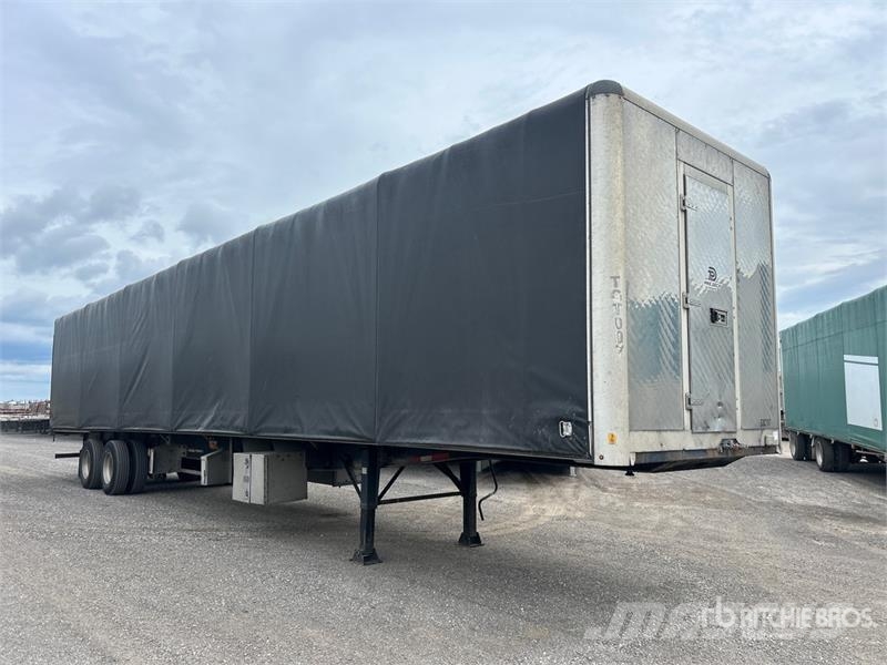 Great Dane 53 ft T/A Curtain Side Trailer Тентовані причепи