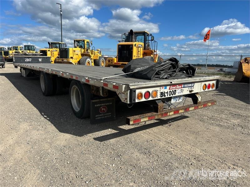 Great Dane 53 ft T/A Spread Axle Step Deck Trailer Niski utovarivači