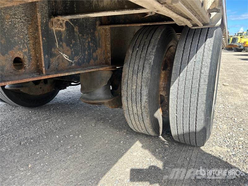 Great Dane 53 ft T/A Spread Axle Step Deck Trailer Niski utovarivači