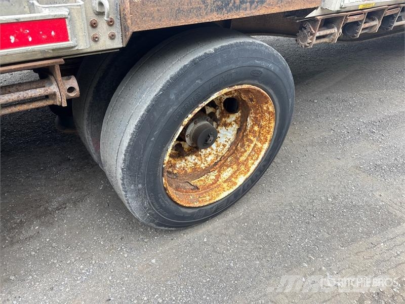 Great Dane 53 ft Tri/A Step Deck Trailer Pranchas / Carrega-tudo