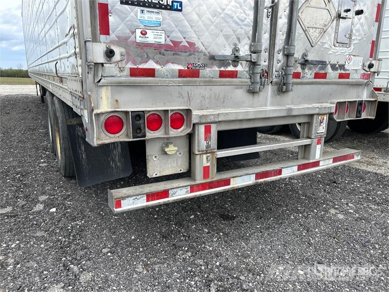 Great Dane 53 ft x 102 in T/A Refrigerated Trailer Piekabes ar temperatūras kontroli