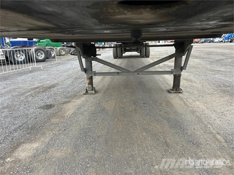 Great Dane 53 ft x 102 in T/A Van Trailer Причепи-фургони