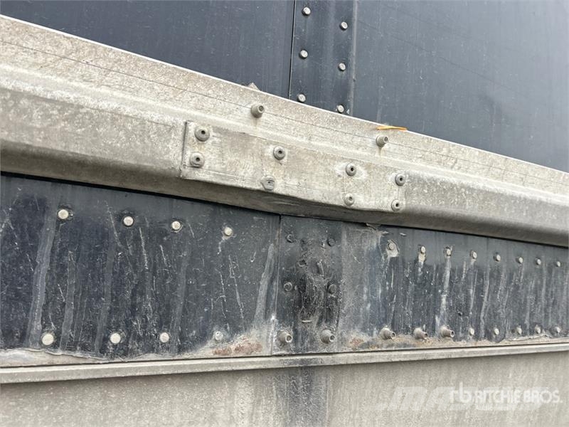 Great Dane 53 ft x 102 in T/A Van Trailer Причепи-фургони