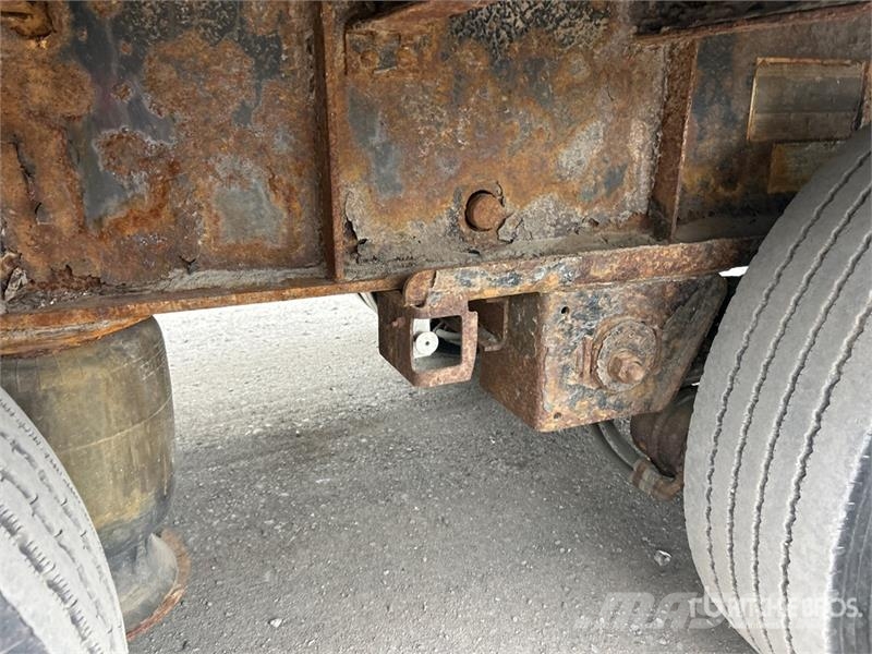 Great Dane 69000 lb 53 ft T/A Step Deck Trailer لوادر منخفضة