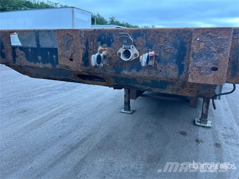 Great Dane 69000 lb 53 ft T/A Step Deck Trailer لوادر منخفضة