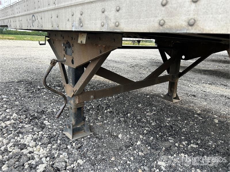 Great Dane CSE-1314-21053 53 ft x 102 in T/A Van Trailer Reboques baú