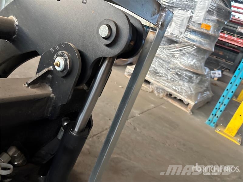  Greatbear 78 in Skid Steer Grapple Pinze