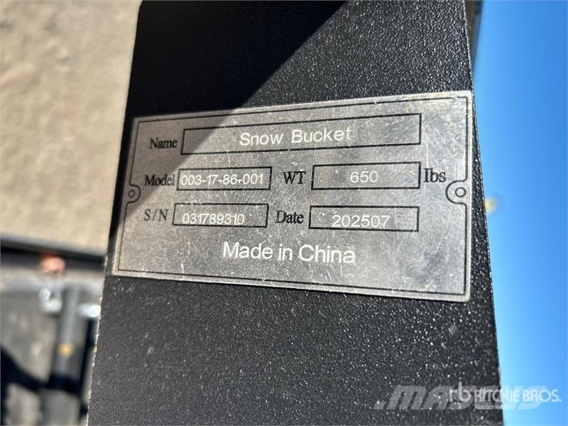 Greatbear 86 in Skid Steer Snow Blade (Unused) Snežne daske i plugovi