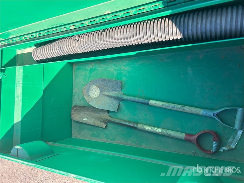 Greenlee of (2) Greenlee Job Site Box مكونات أخرى