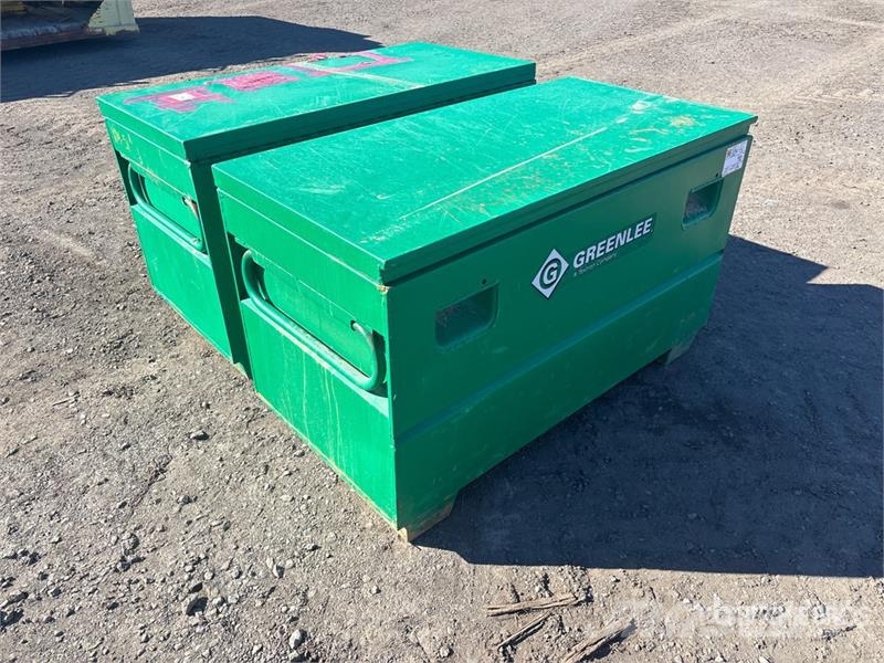 Greenlee of (2) Greenlee Job Site Box مكونات أخرى