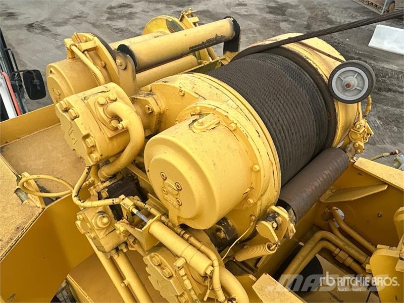 Grove RT65S رافعات الطرق الوعرة