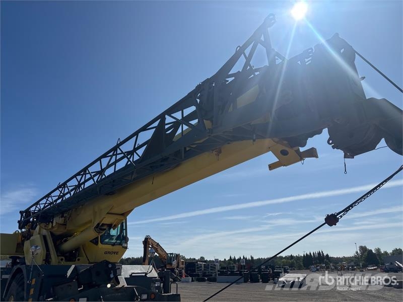 Grove RT760E Rough terrain cranes