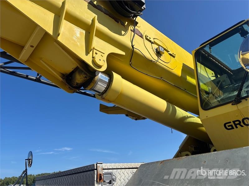 Grove RT760E Rough terrain cranes
