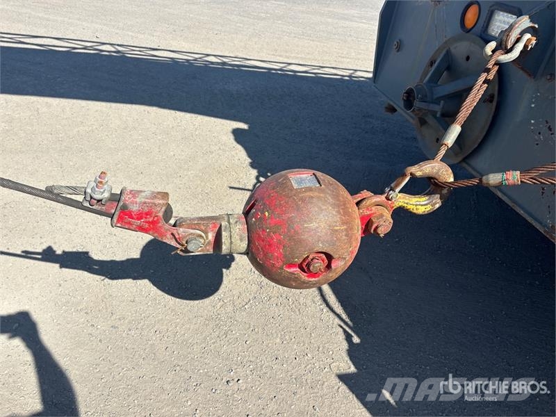 Grove RT760E Rough terrain cranes