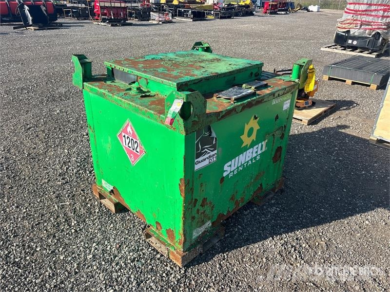  Guardian DT1-1000 1000 L Steel Fuel Tank Nádrže na palivo a aditiva