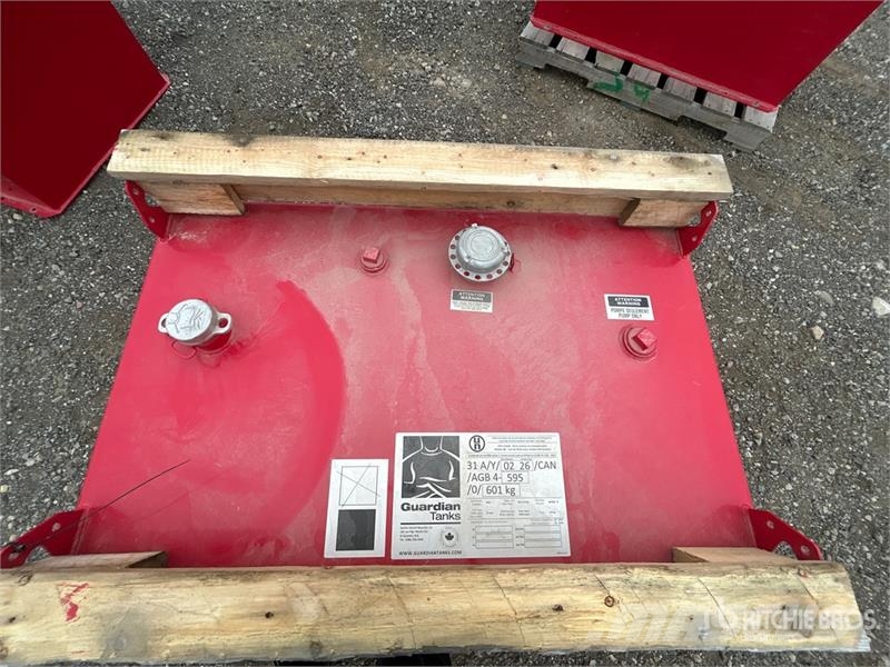 Guardian Tanks 449 L Portable Steel Fuel Tank (Unu Fuel and additive tanks