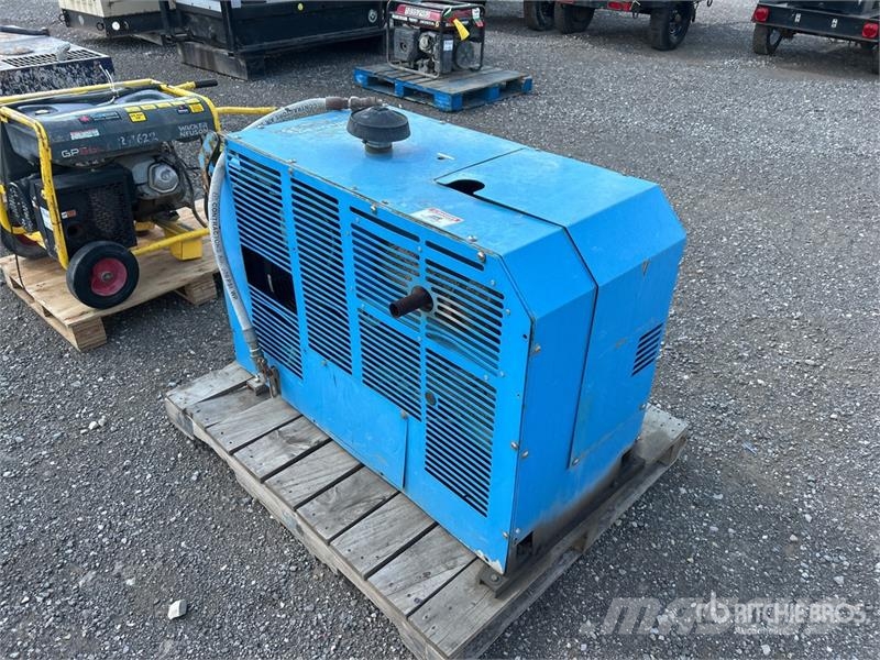 Gulf Stream 35 Air Compressor Compressors