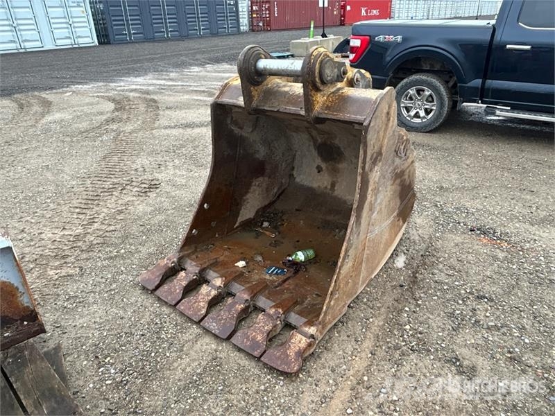 H&H 48 in Q/C Digging Excavator Bucket 鏟斗