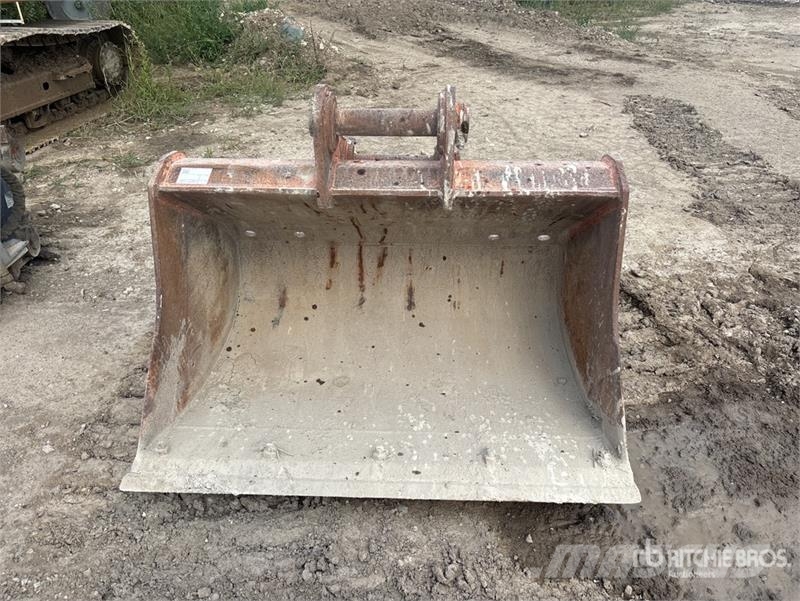 H & H &  60 in Cleanup Excavator Bucket Kanalak