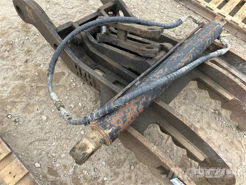 H & H & 72 in ydraulic Excavator Thumb Kašike / Korpe