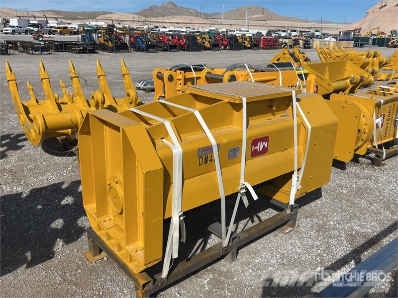 H&W DM48 48 in Excavator Mulcher - Fits 20 ton (Unused مكونات أخرى