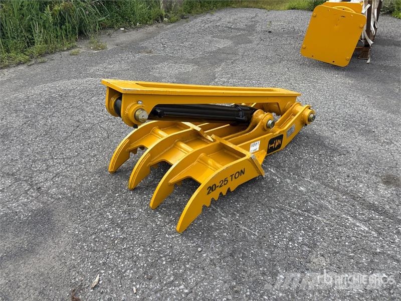 H&W THUMB20-25H 30 in Hydraulic Excavator Thumb - Fits Kauhat