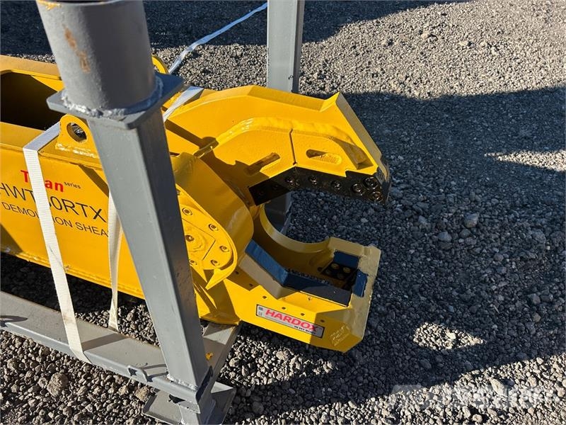 H&W Titan Series HW80RTX Demolition Shear (Unused) Cortadoras