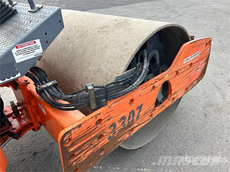 Hamm 3307P Smooth Drum Compactor Rodillos de un solo tambor