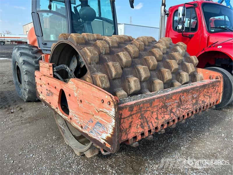 Hamm 3411P Padfoot Drum Compactor Ühe trumliga rullid