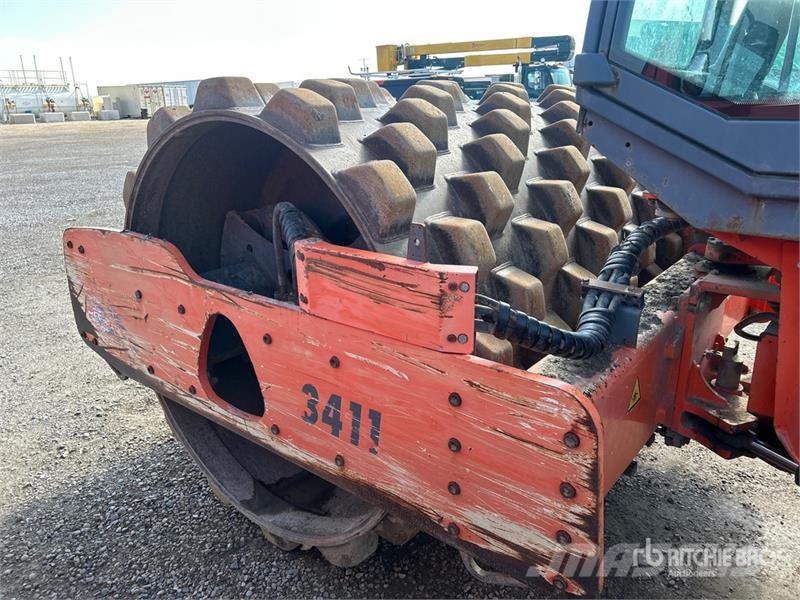 Hamm 3411P Padfoot Drum Compactor Ühe trumliga rullid