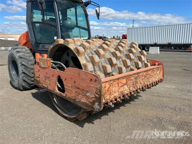 Hamm 3411P Padfoot Drum Compactor Walzenzüge