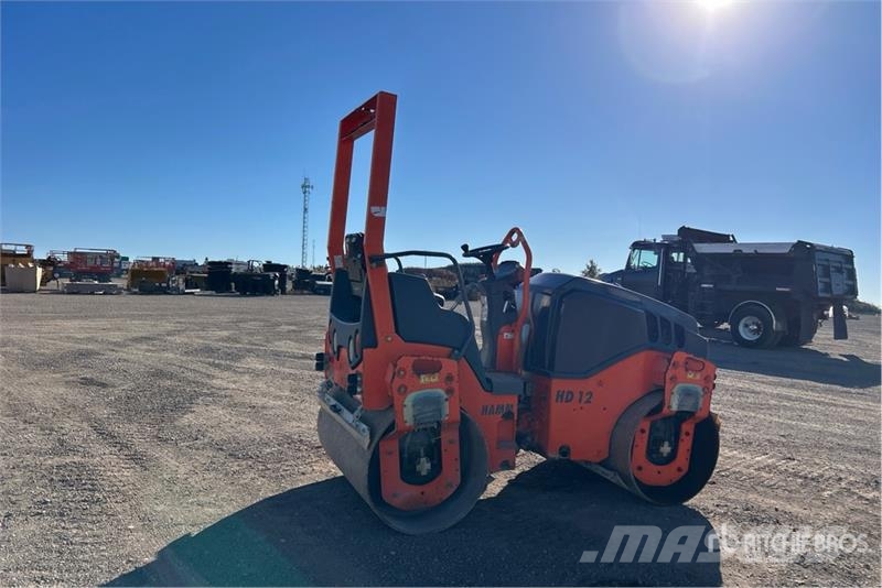 Hamm HD120VV Double Drum Roller Divvalču grunts veltņi