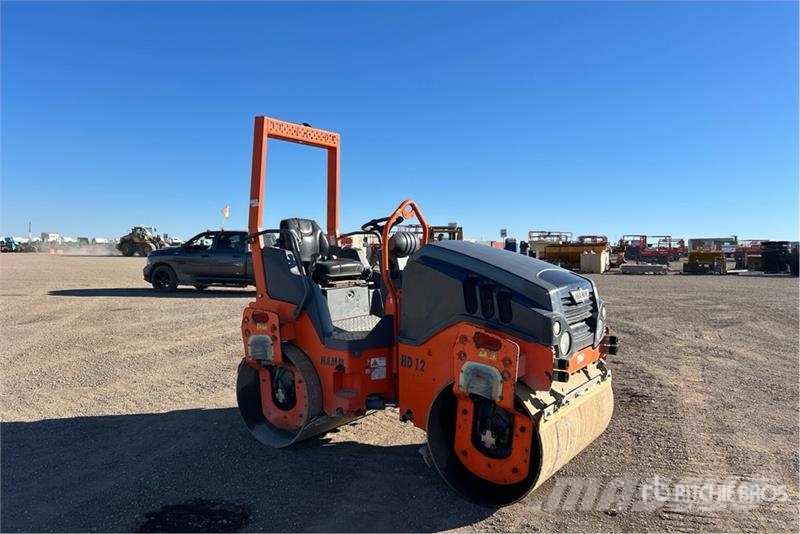 Hamm HD120VV Double Drum Roller Divvalču grunts veltņi