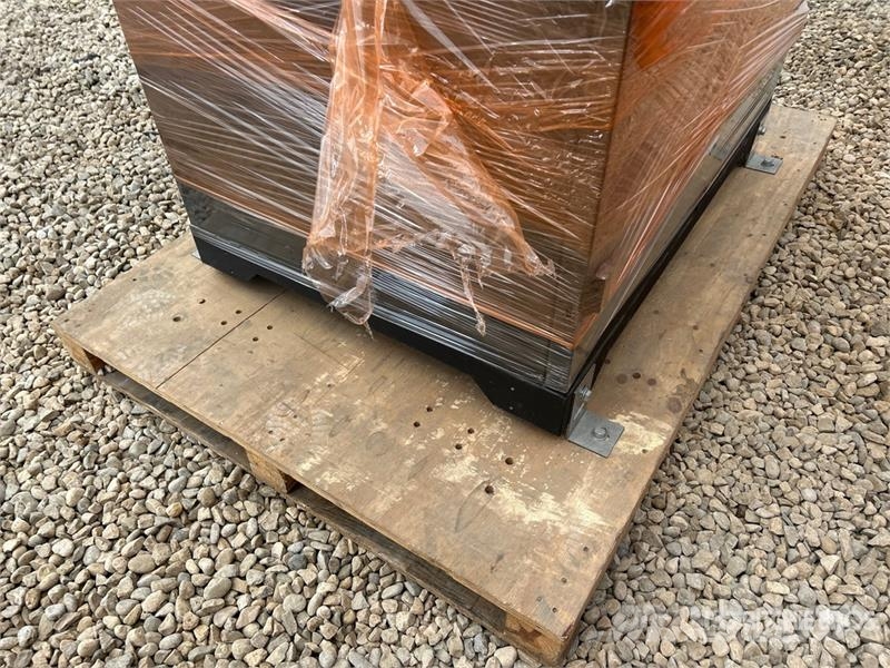 Hammond NEMA 4x 30x24x12 Cabinet (Open Box) Andre komponenter