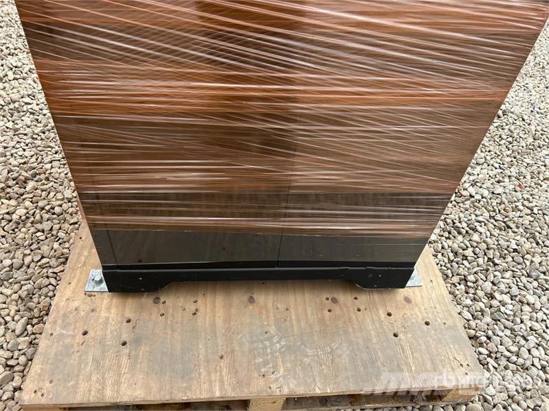 Hammond NEMA 4x 30x24x12 Cabinet (Open Box) Andre komponenter