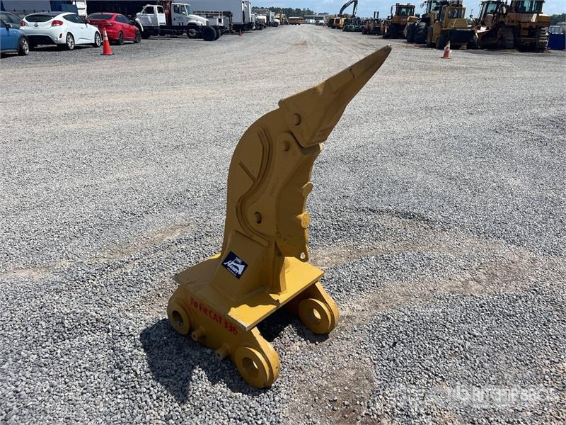 Handy C336 48 in Excavator Ripper (Unused) Aufreisser