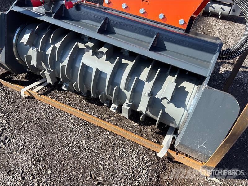 Handy HEM48 48 in Q/C Excavator Mulcher (Unused) Інше обладнання