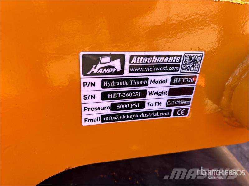 Handy HET320 Excavator Thumb - Fits Cat 320 (Unused) 버켓