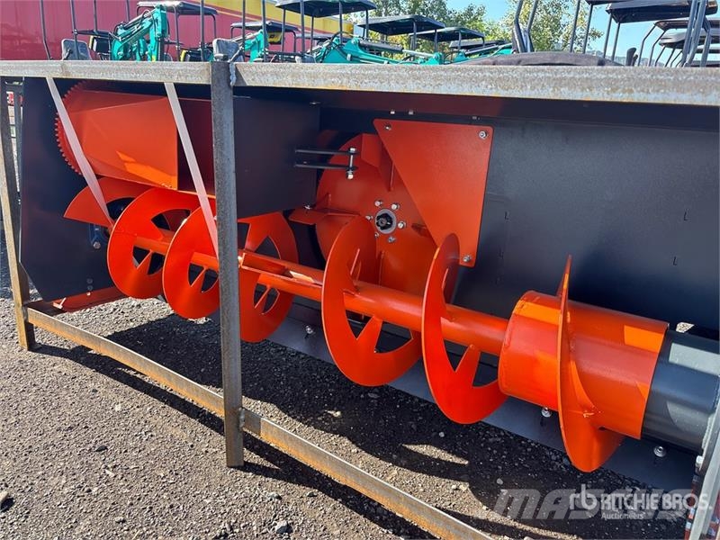 Handy HNSB72 72 in Skid Steer Snowblower (Unused) قاذفات الجليد