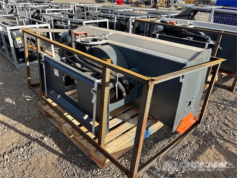 Handy HNSB72 72 in Skid Steer Snowblower (Unused) قاذفات الجليد