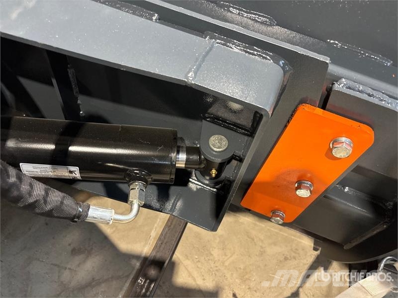 Handy HSD96 96 in PAT Skid Steer Dozer (Unused) 推铲