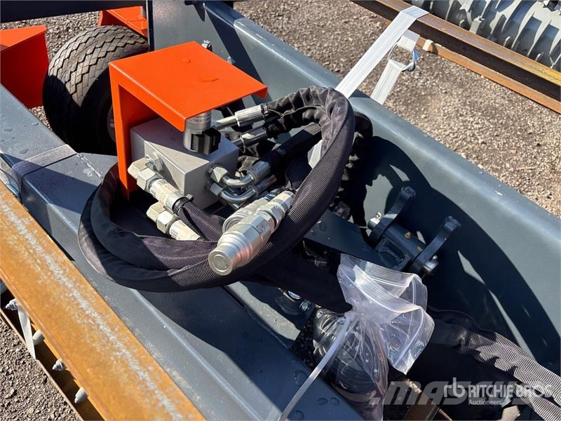 Handy HSNC78 78 in Skid Steer Power Rake (Unused) Kreiselheuer/-wender