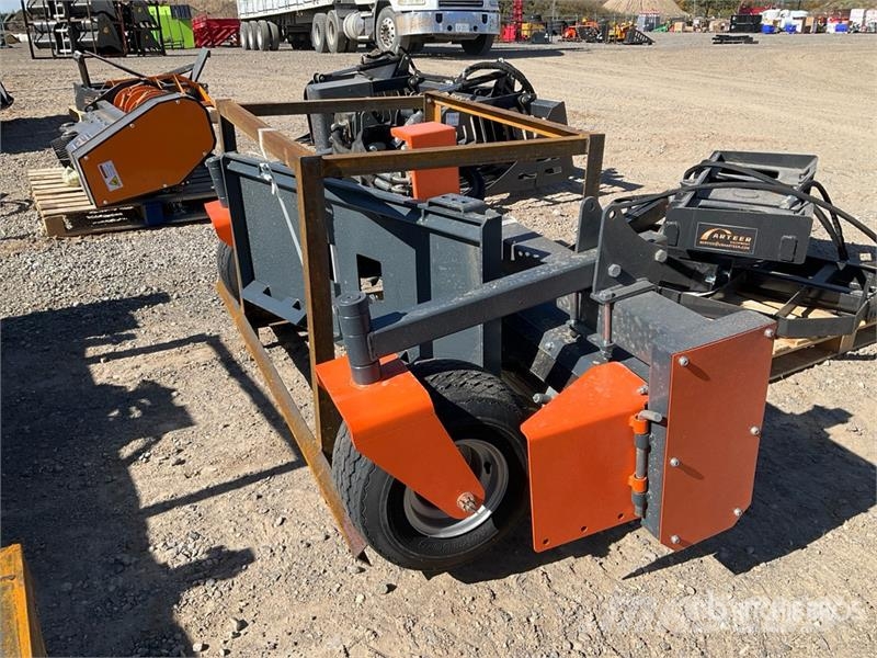 Handy HSNC78 78 in Skid Steer Power Rake (Unused) Obracače a zhrabovače sena