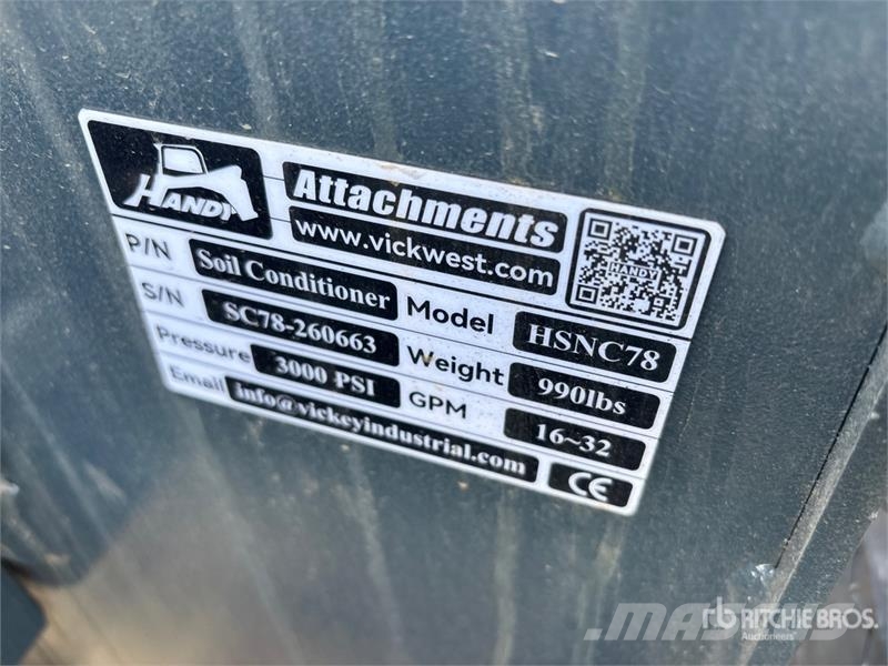 Handy HSNC78 78 in Skid Steer Power Rake (Unused) مكابس وميبسات التبن