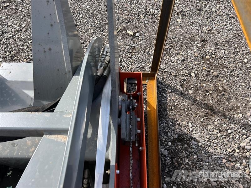 Handy HZMJ26 45 in Skid Steer Grapple Saw (Unused) Overige componenten