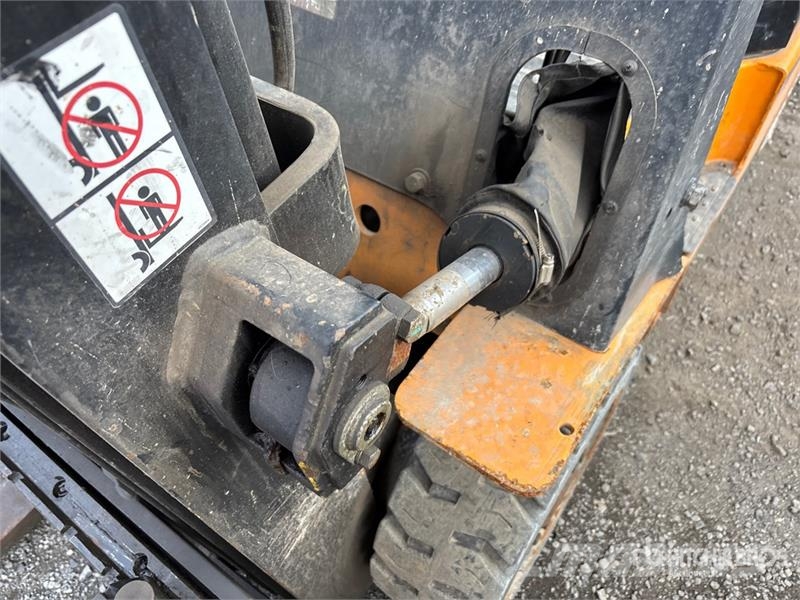 Hangcha RM26 3100 lb Cushion Tire Forklift Autokrāvēji - citi