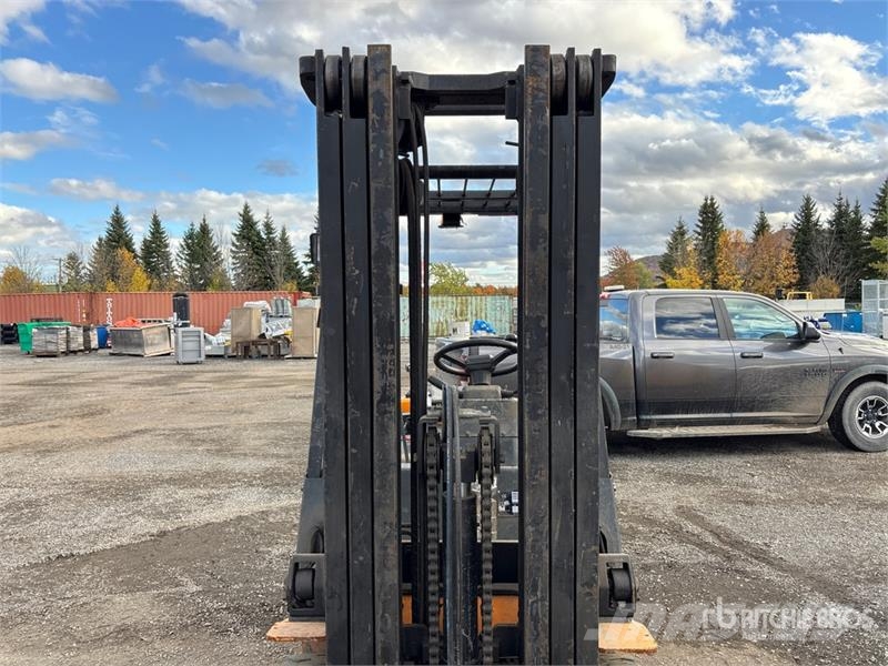 Hangcha RM26 3100 lb Cushion Tire Forklift Autokrāvēji - citi
