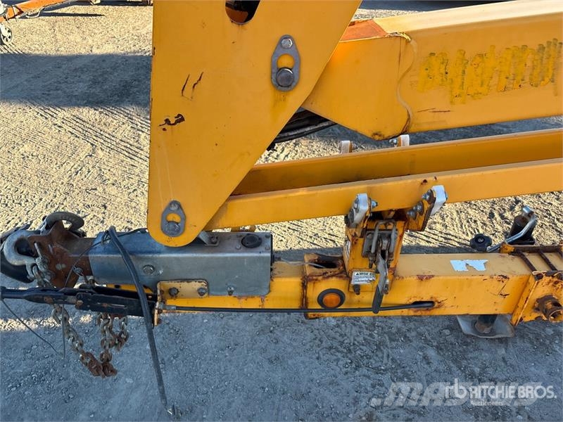 Haulotte 5533A Towable Lift Прицепные подъёмники